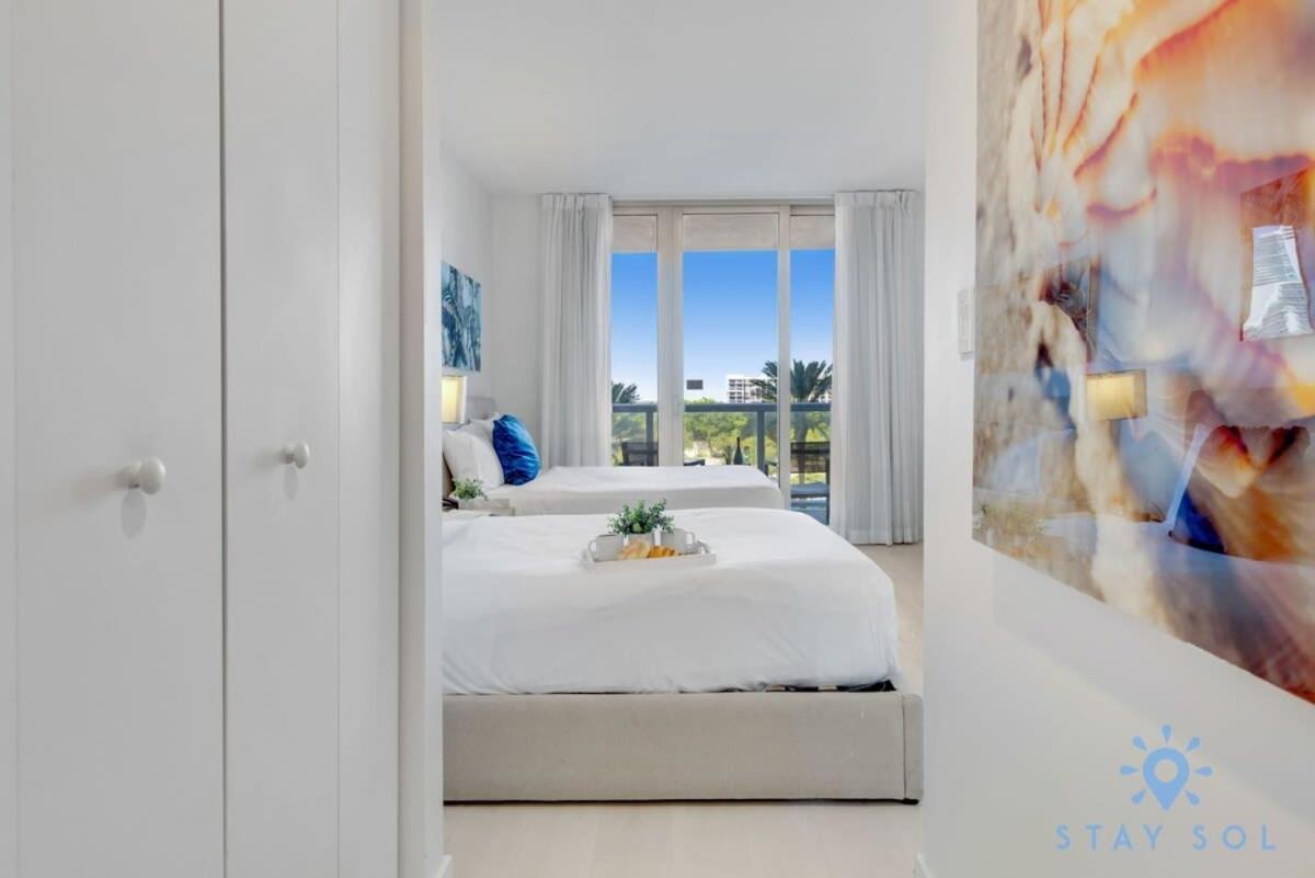 Balcony - Pool - Near Beach - Gym Hallandale Beach Εξωτερικό φωτογραφία