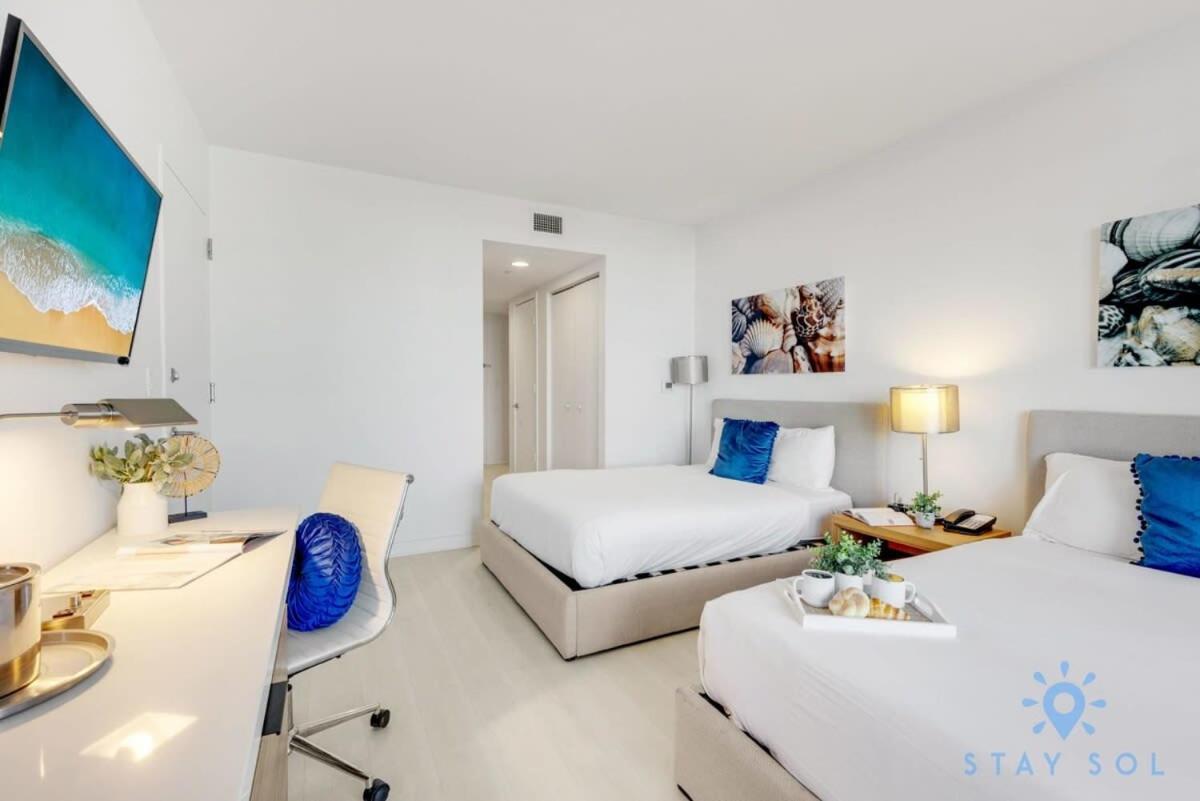 Balcony - Pool - Near Beach - Gym Hallandale Beach Εξωτερικό φωτογραφία
